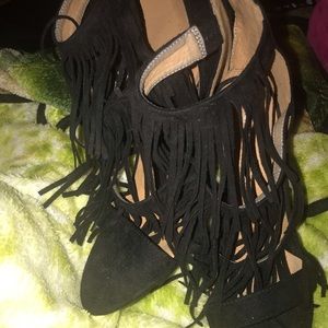 Fringe heels
